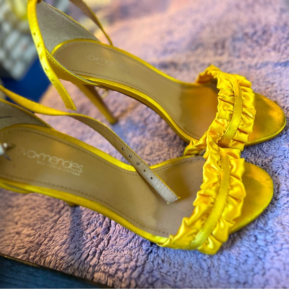 Yellow rushed heels